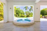 Villa Buganvilla 252 - 4BR Pool Jacuzzi Golf - Huvilat