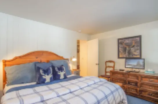 Bonne Vie Condo With Elkhorn Amenity Passes! Hotels in Sun Valley