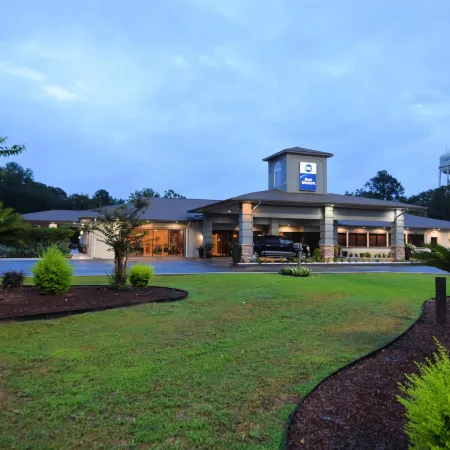 Best Western Point South