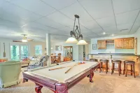 Lake Chatuge Retreat w/ Dock & Mtn Views! - 3-Star