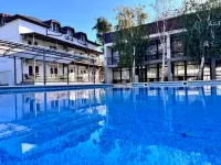 Uralskie Samotsvetyi Hotel