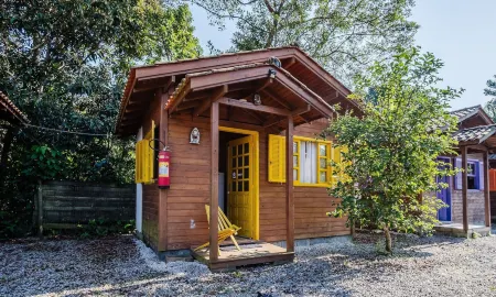 Cabanas Sossegadas na Praia do Rosa -Prj