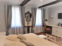 B&B with Charm, Quiet, Kitchen, sw Pool. Hotels in Grasse