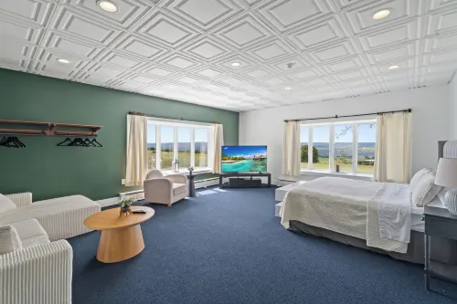 Diamond on Seneca Hotels in Ovid