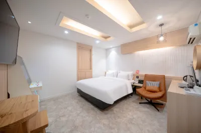 Gimcheon Amiga Hotels near Gimcheon Stadium