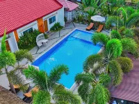 RECA Resort Philippines - Luxury Villas & Nature Retreat - piscina