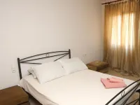 Nikolaou Apartments Upper Floor Ξενοδοχεία στην πόλη Κεραμίδι