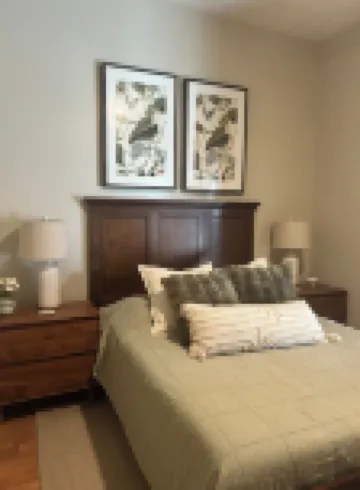 Holland Country Cottage is located in the Golden Triangle!