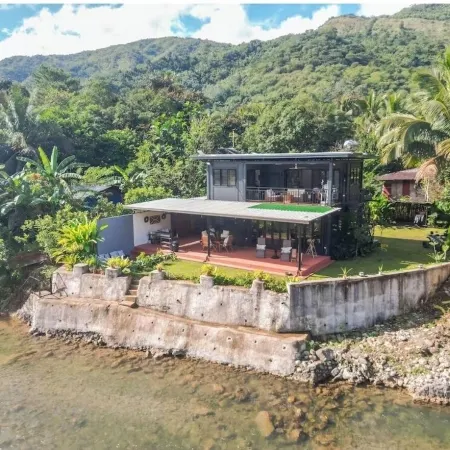 2 storey Prefab Container Vacation Home-Full Mountain View and River access