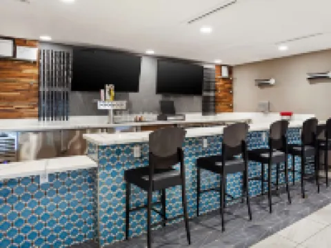 Best Western Plus Coalinga Inn Hotels in Coalinga