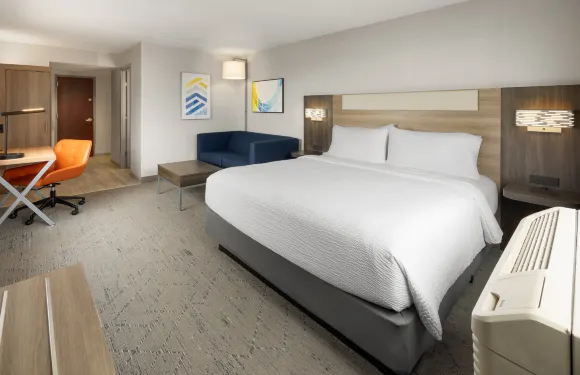 費城中心河濱區智選假日酒店