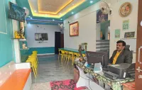 โรงแรม รามเกศรัย ใกล้ วัดศรีรามจันมภูมิ, อยุธยา - ห้องครัว