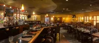 DoubleTree by Hilton Akron Fairlawn - bar