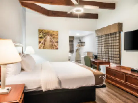 Quality Inn - on the Lake Clarksville-Boydton Hotels in Mecklenburg County