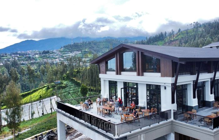 Jambuluwuk Bromo Resort