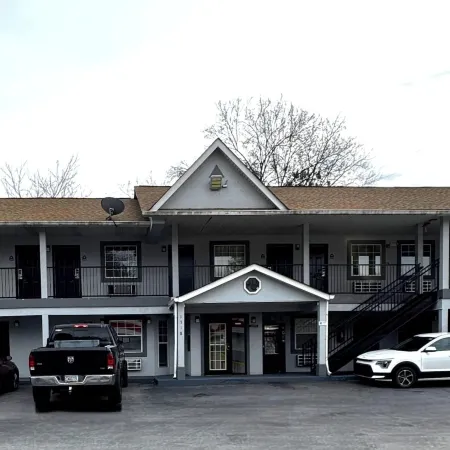 Woodbridge Inn by OYO Rome