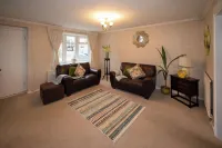 3-Bed Westhoughton | M61 | Driveway Parking - parking