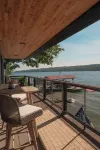 Live The Lifestyle,Stunning Lake House in the heart of Wine Country!