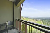 Grand Summit Lodge by Park City - Canyons Village - Mountain view