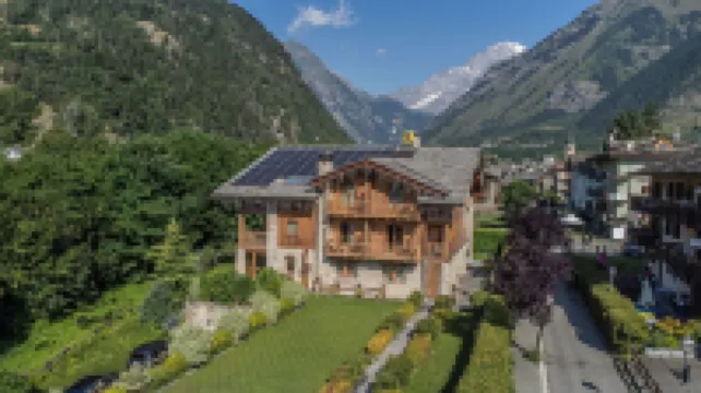 Hotel les Montagnards Hotels in 