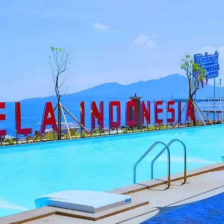 Lion Hotel & Plaza