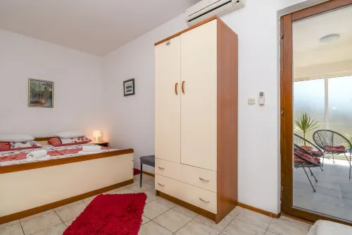 Apartment Ivo