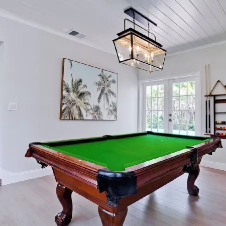 Luxury along Manatee River, close to Anna Maria beaches, heated pool & spa!