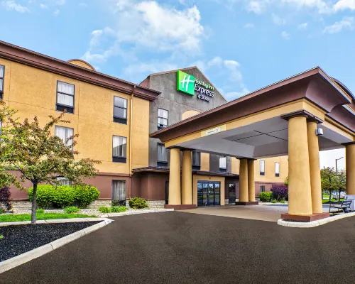 Holiday Inn Express & Suites MARYSVILLE by IHG Hotels in Union County