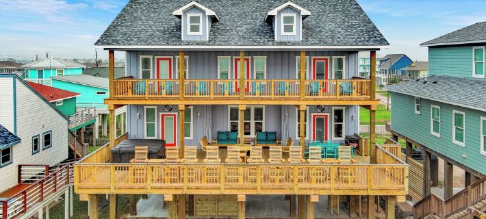 All Decked Out! ! Brand New Build 2024! Hot Tub! Golf Cart! Pets! Beachfront Hotels in Surfside Beach