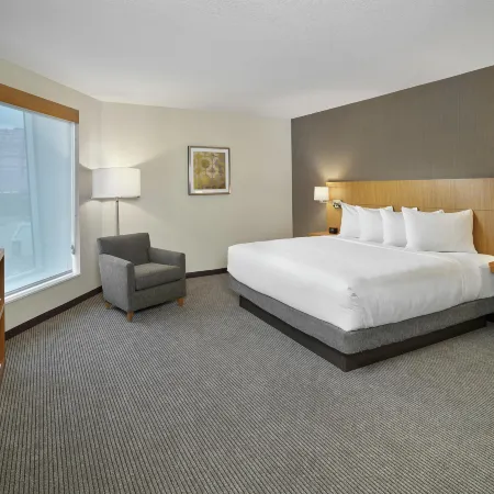 DoubleTree by Hilton Edmonton Downtown