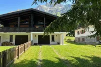 Chalet Soleada - Happy Rentals - Homestays