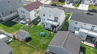 Newly Renovated Condo 2 Bd/1Bth - 1.5 Blocks to Beach
