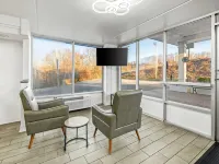 Super 8 by Wyndham Kingsport /I-81 Hotels in Sullivan County