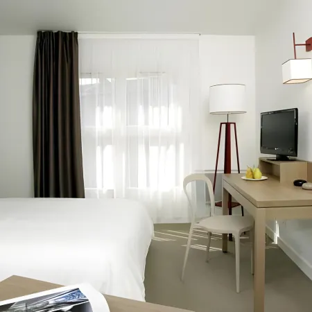Terres de France - Appart'Hotel Quimper Bretagne