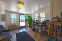 Budget Inn Gladstone by OYO - Portland Clackamas