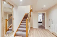 One by Elite - Homestays