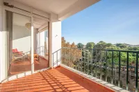 GuestReady - Charming Stay with a Terrace - 2 Sao