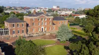 DoubleTree by Hilton Stoke on Trent Hôtels à : 