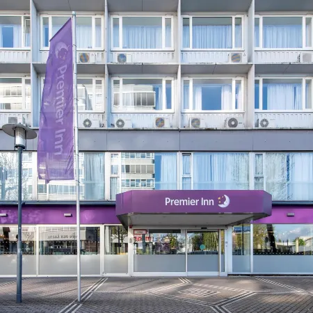 Premier Inn Saarbrucken City Centre Hotel Отели в г. Саарбрюккен