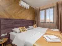 Xio Apartments Hotels in Bar