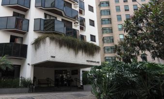 Charlie Map Charlie Victoria Itaim (Sao Paulo) - 2026 Prices, Reviews & Deals ...