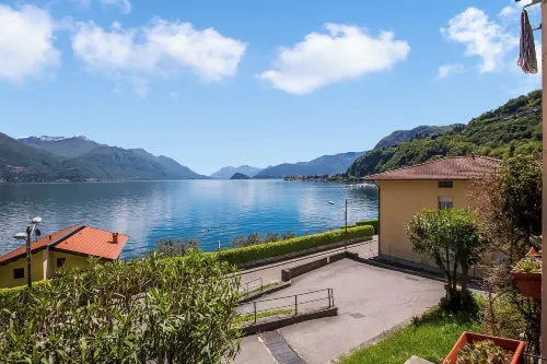 Nobiallo Fronte Lago