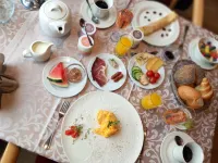 Romantik Hotel Im Weissen Rössl am Wolfgangsee - petit déjeuner
