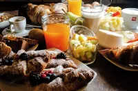 Urban Hotel Design - Breakfast