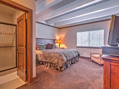 Private Deck and Community Pool Incline Village Gem