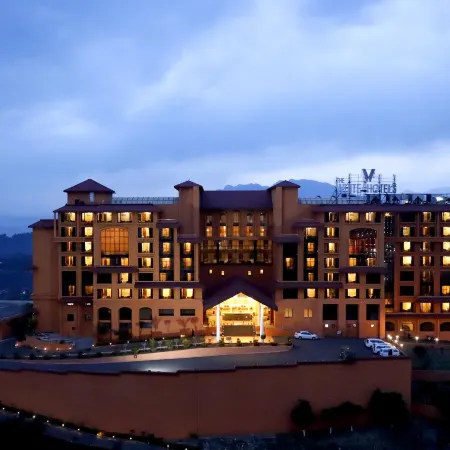 The White Hotel Katra, a Member of Radisson Individuals Отели в г. Катра