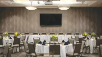Holiday Inn & Suites ORANGE PARK - WELLS RD. by IHG - 3-Star