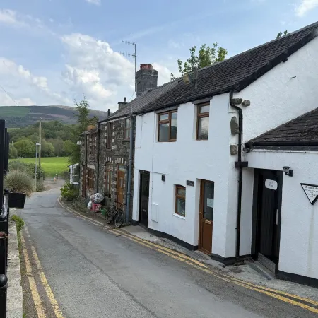 Triangle Inn Coachouse