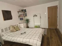 5 Bed Sleeps 7 New Build Detached Property