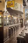 Ibis Abu Dhabi Gate - ที่มีบาร์